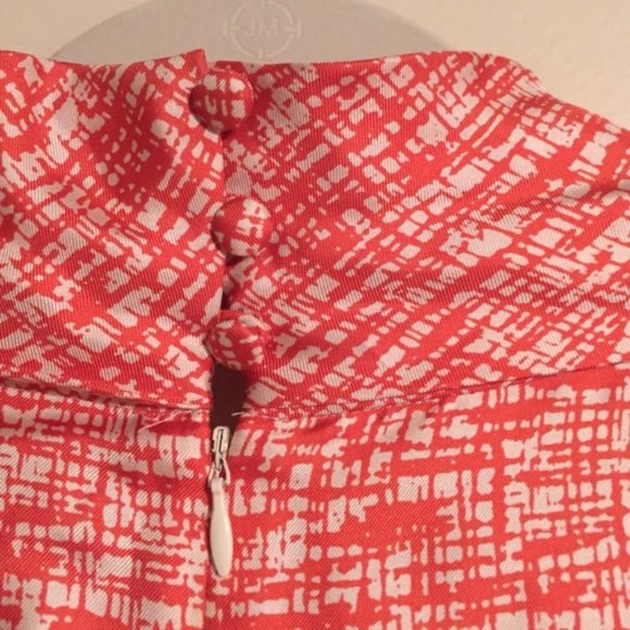 Banana Republic Vintage-Style 100% Silk Dress NWOT - Picture 3 of 3